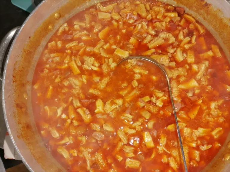 Callos es una olla con una garcilla